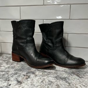 Diba True West Haven boots